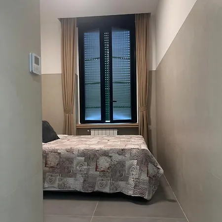 Hostel Petrella Milánó